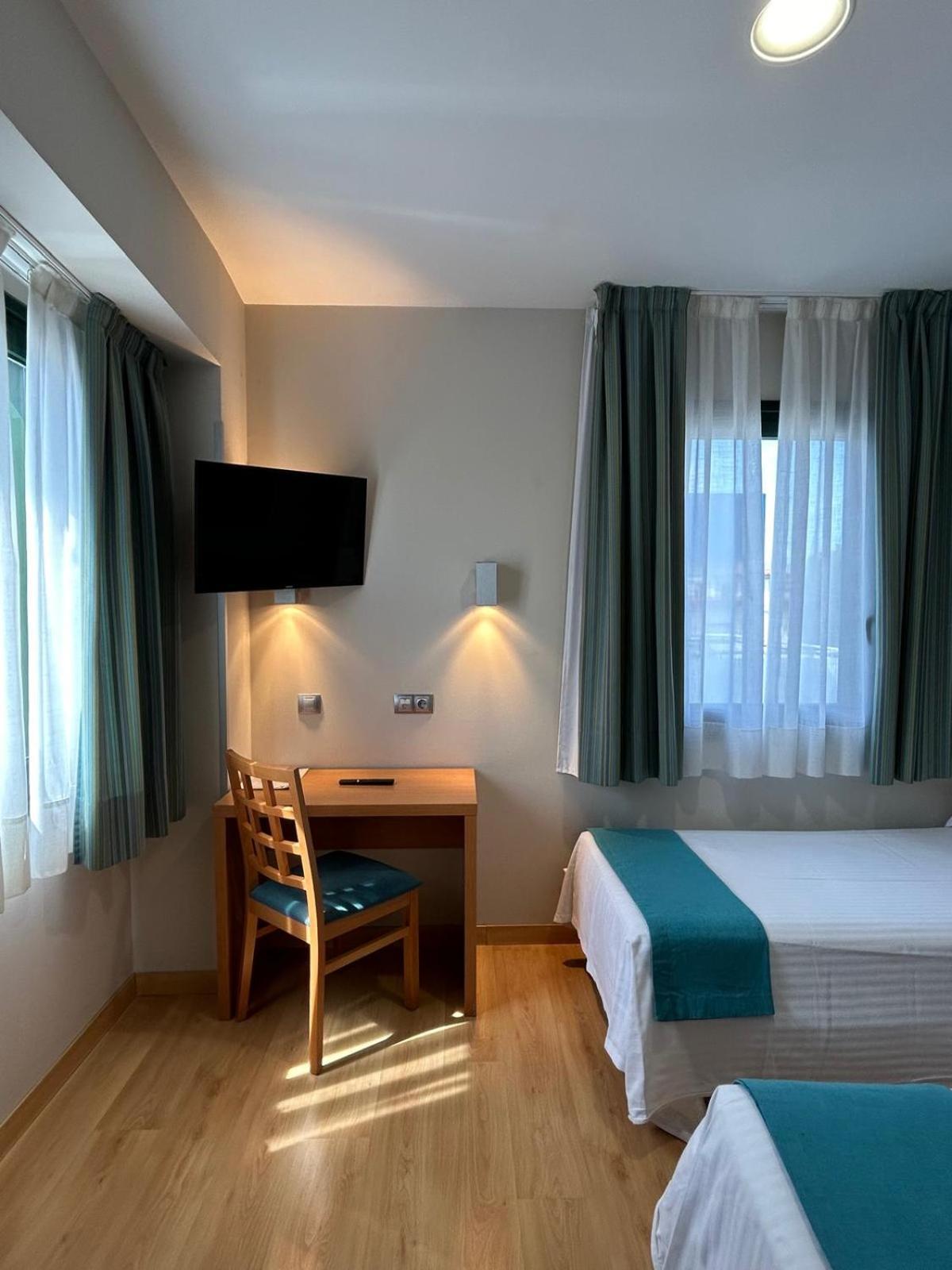 Hostal Aralar Aizoáin Exteriér fotografie