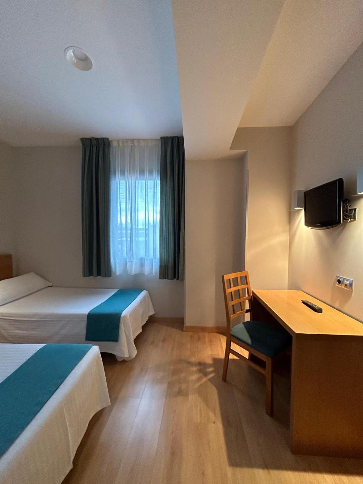 Hostal Aralar Aizoáin Exteriér fotografie